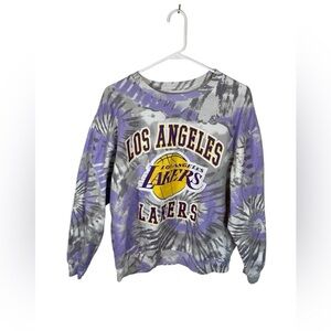 Hybrid Women’s NBA Los Angeles Lakers Basketball Sweatshirt